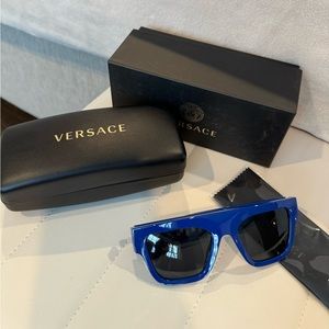 ❌SOLD❌VERSACE 4430U 5294/87 90s Vintage Sunglasses